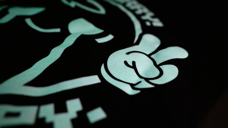 'HAPPY MEDIUM' [GLOW IN THE DARK Zip-Up]